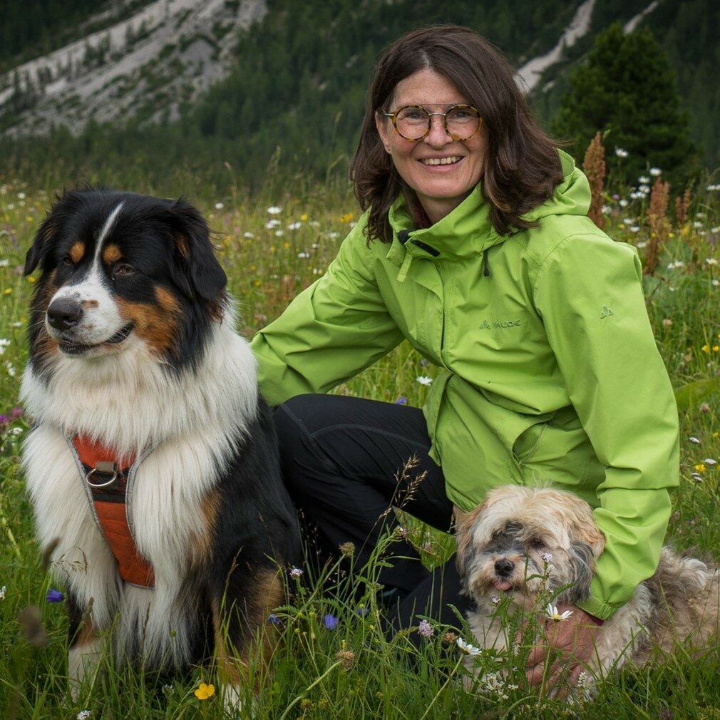 Schriftführerin Hundesportverein Kaiserslautern e. V. Stefanie Werner und ihren zwei Hunden